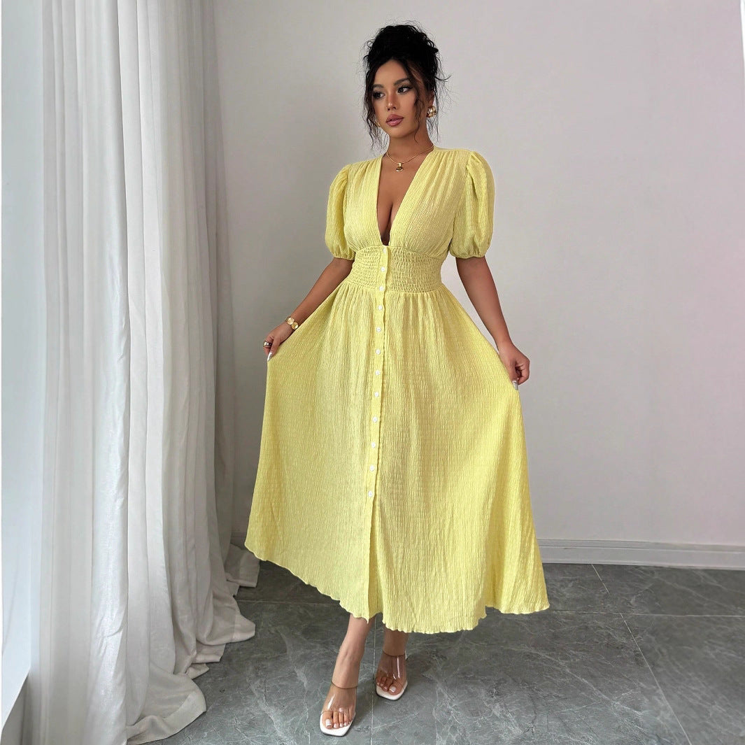 ModeGlanz Plissiertes Midikleid mit Puffärmeln – Detail