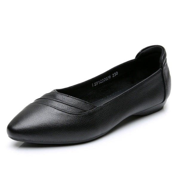 Spitze Leder-Slipper in Schwarz