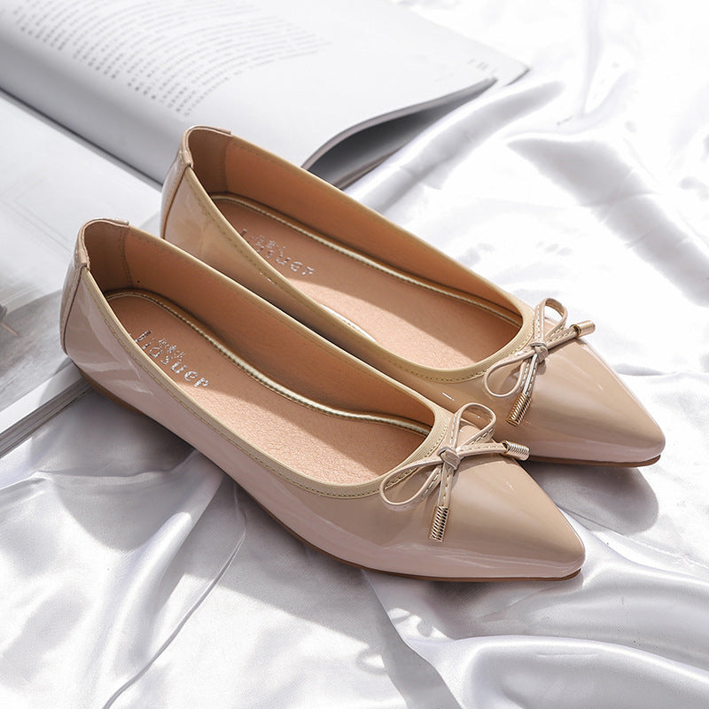 Spitze Ballerinas mit Schleife in Apricot