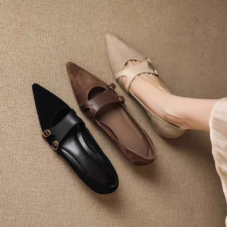 Französische Ballerinas aus Veloursleder, Ansicht