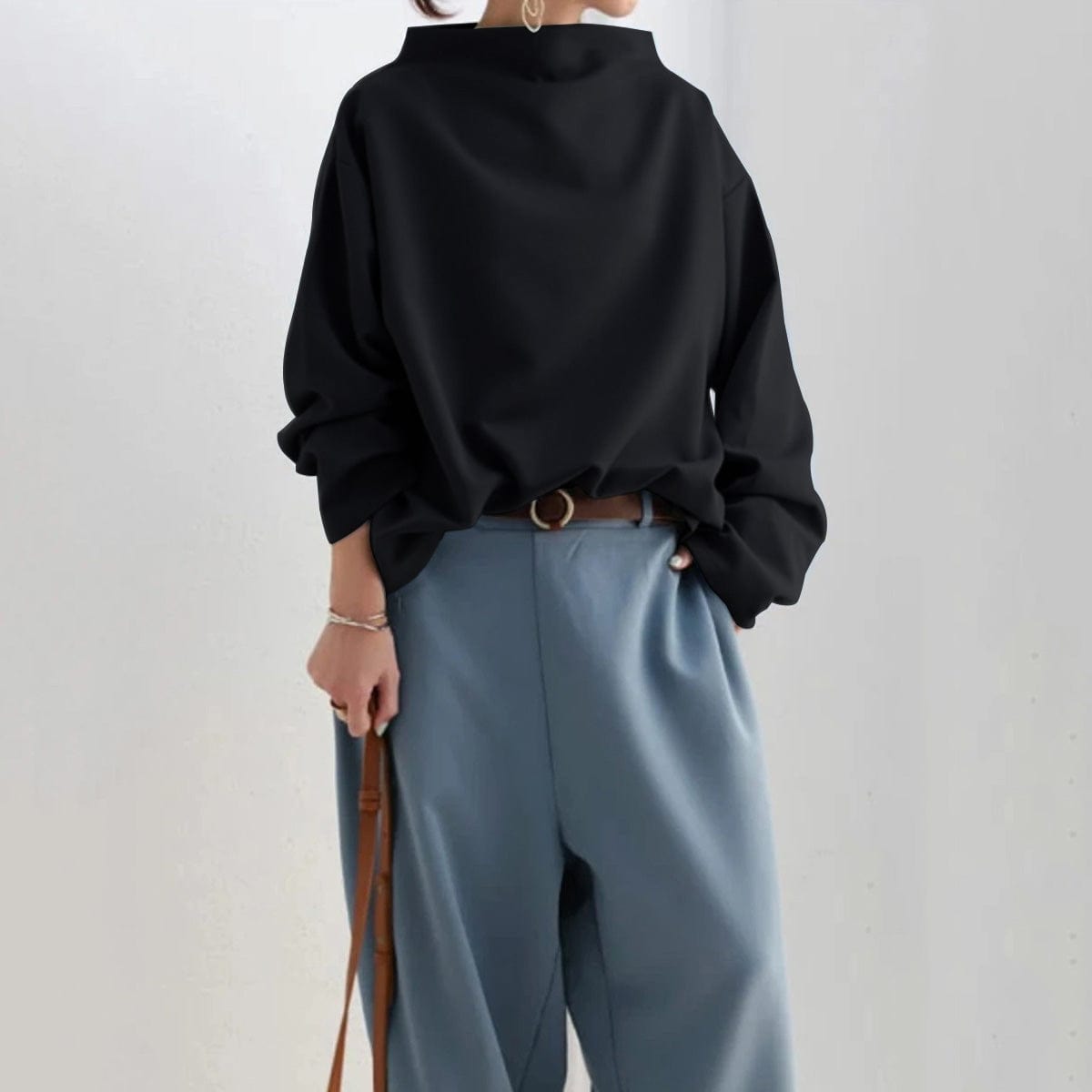 Eleganter Damen Pullover mit Modernem Faltkragen | M&G